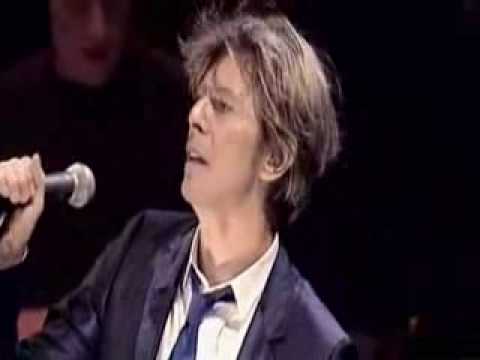 David Bowie - Heroes (live)