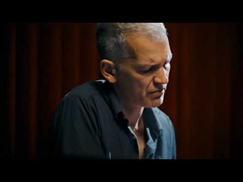 Brad Mehldau Plays The Beatles&#039; &quot;Golden Slumbers&quot;